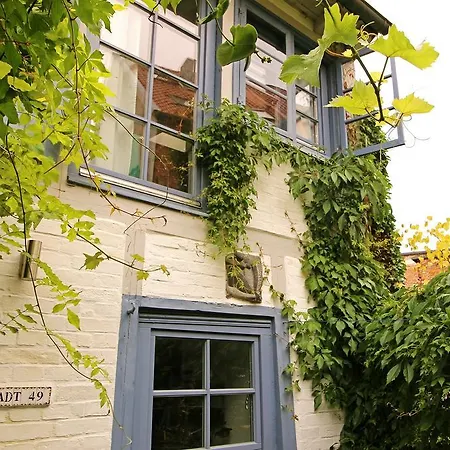 Haus Stoertebeker Apartment Wismar Exterior photo
